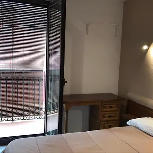 2* Vendégház Radio
